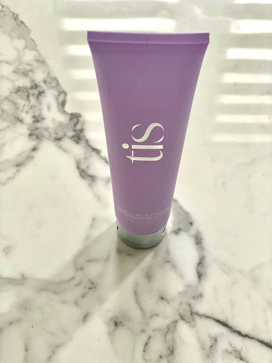 Vitamin E Facial Cleanser/Nettoyant Pour Le Visage